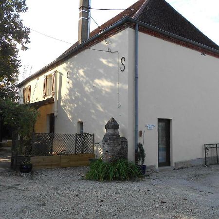Chez Scallan B&B Sens sur Seille Esterno foto
